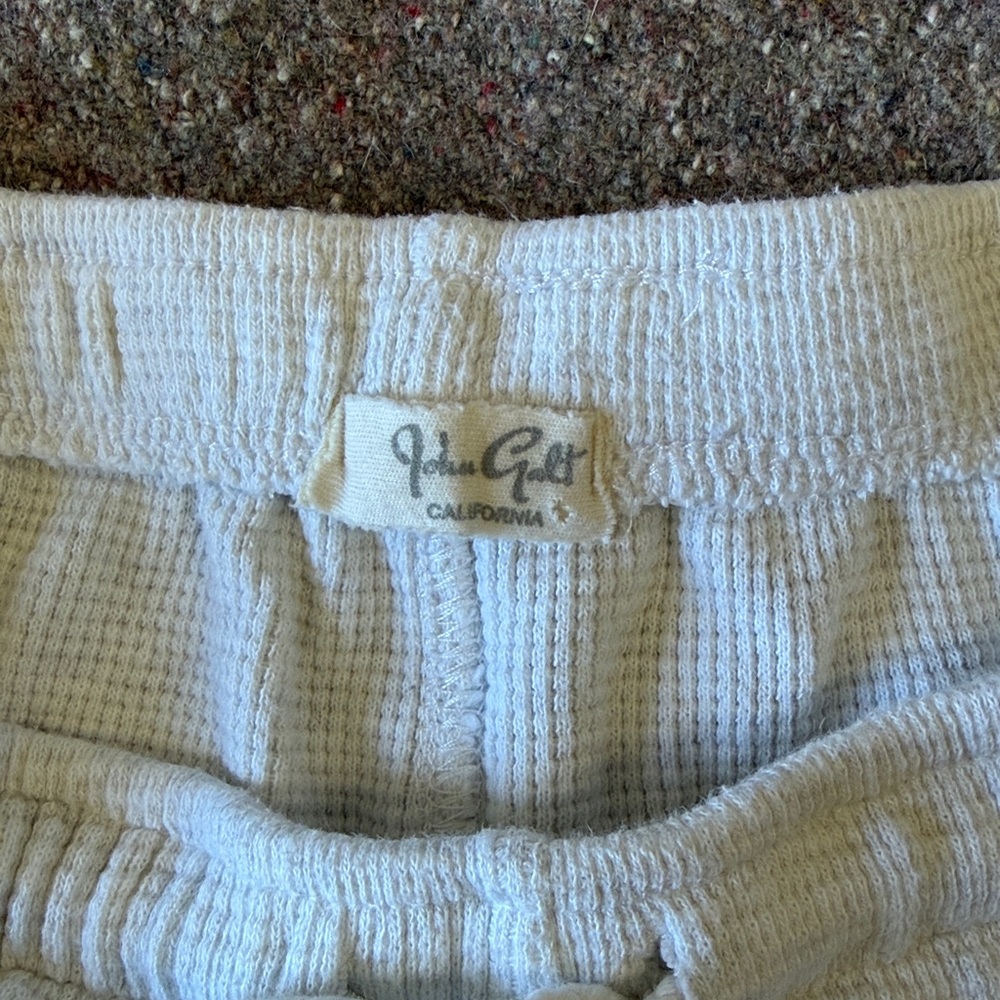 Brandy Melville Summer Thermal Shorts in Heather Gray Size (XS/S) - Picture 4 of 8
